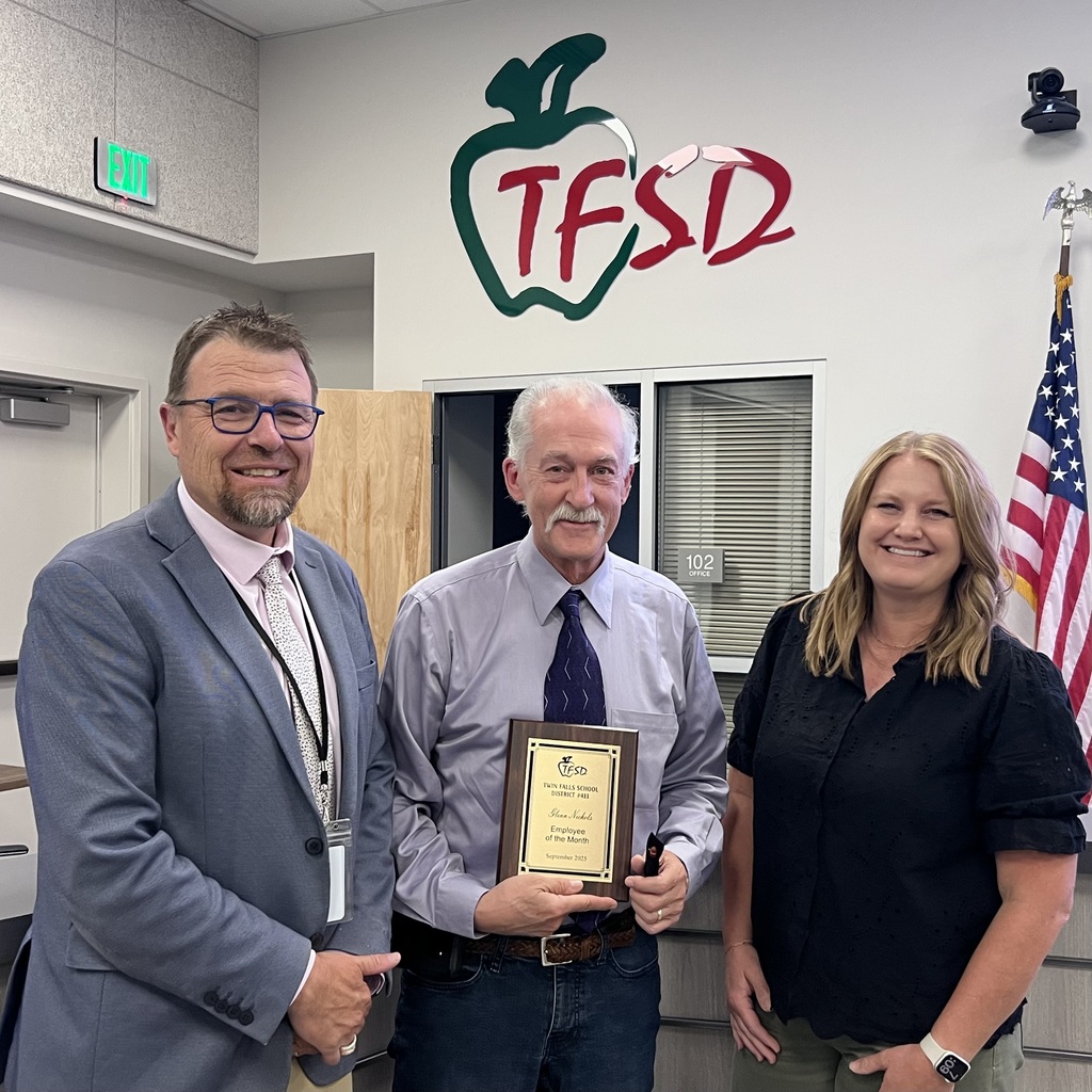 Glenn Nichols Testing Coordinator and Septmeber Employee of the Month.