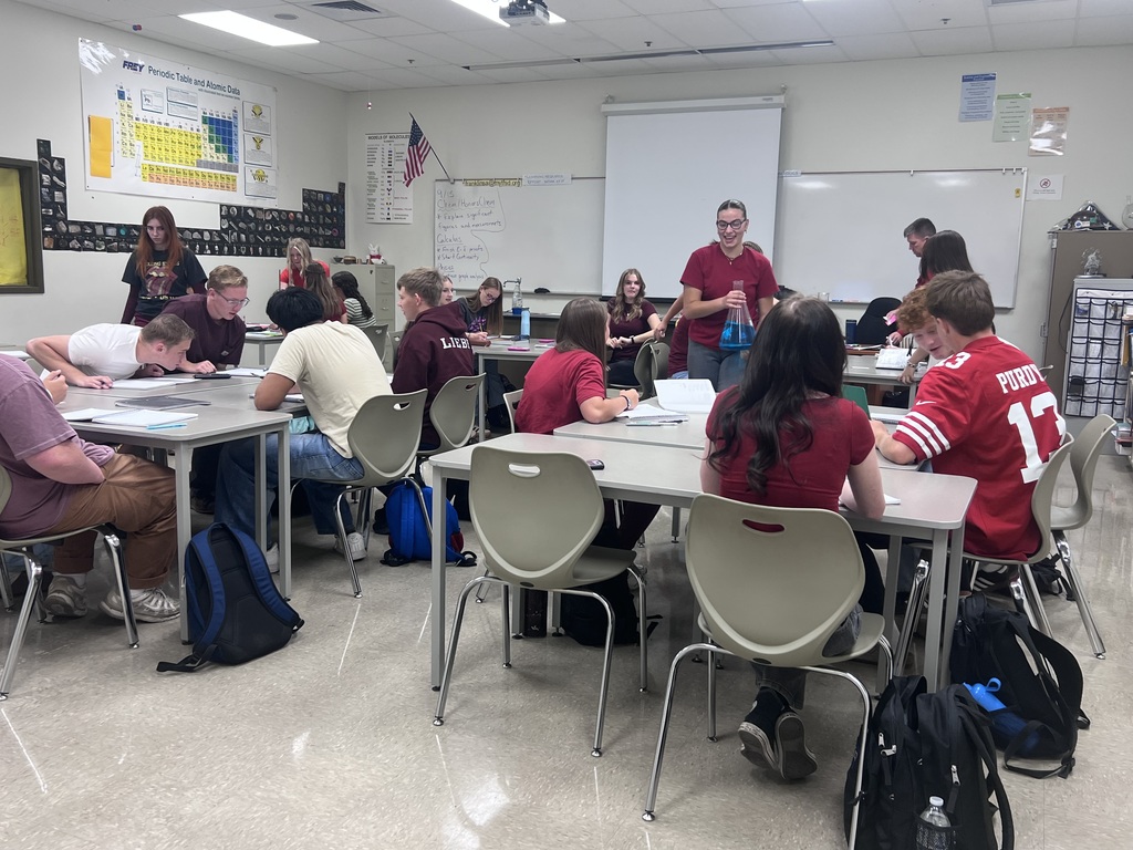 Mr. Franklin's Honors Chemistry class at CRHS learning about measurements.