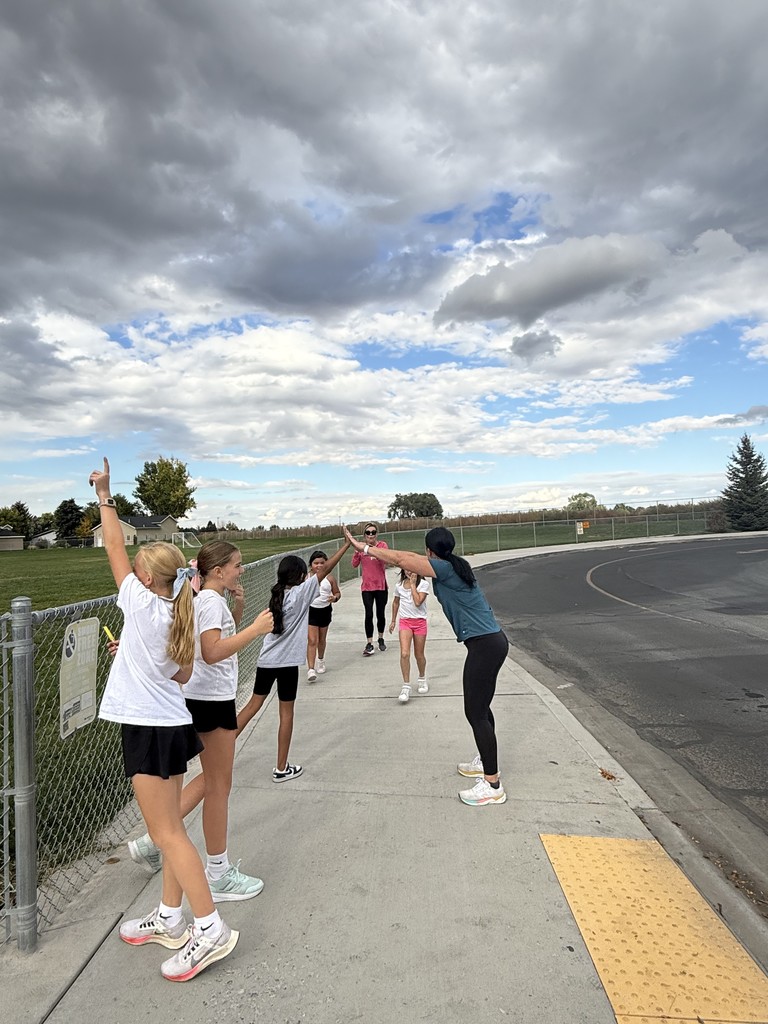 girls finishing a running race