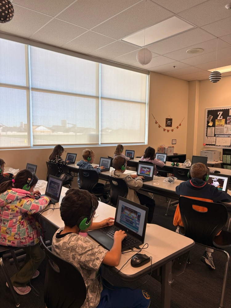 students in computer class