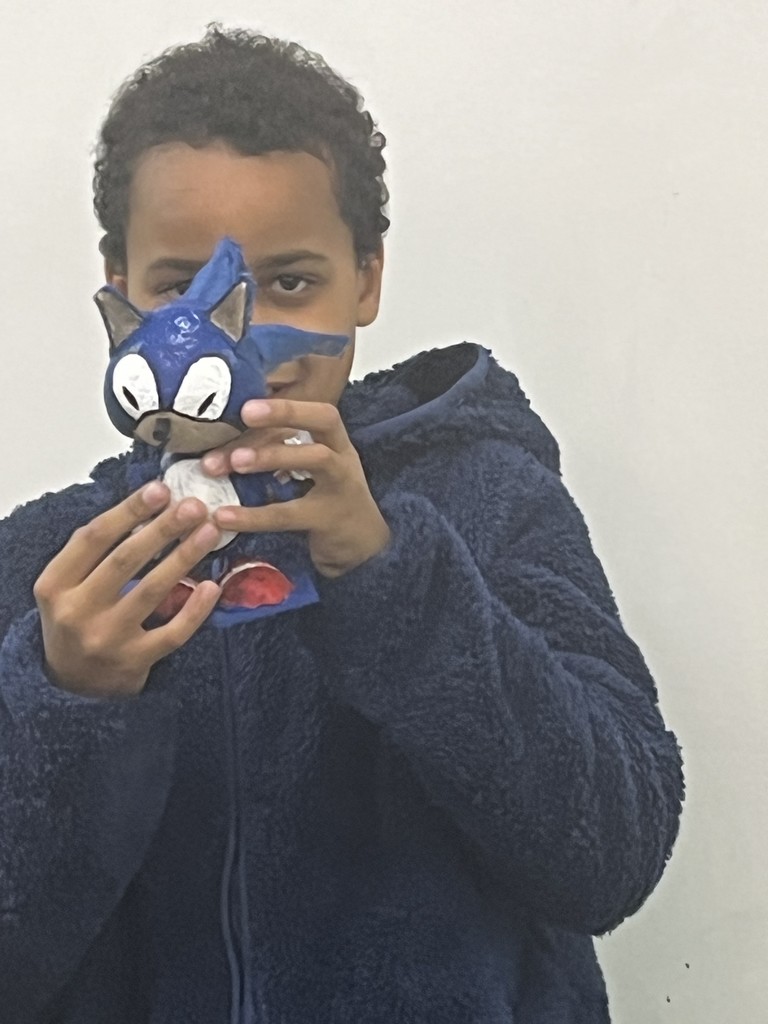 🥔📚 Learning Idaho style! Our students have been researching Idaho’s state symbols and had a spud-tacular time disguising potatoes! Each student decorated a potato, and the class guessed what type it was — russet, red, and more. We even discussed what foods are made from each kind, like McDonald’s fries from russet potatoes 🍟 Hands-on learning makes it stick!