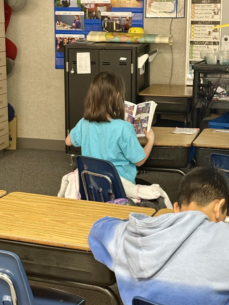 Students Reading