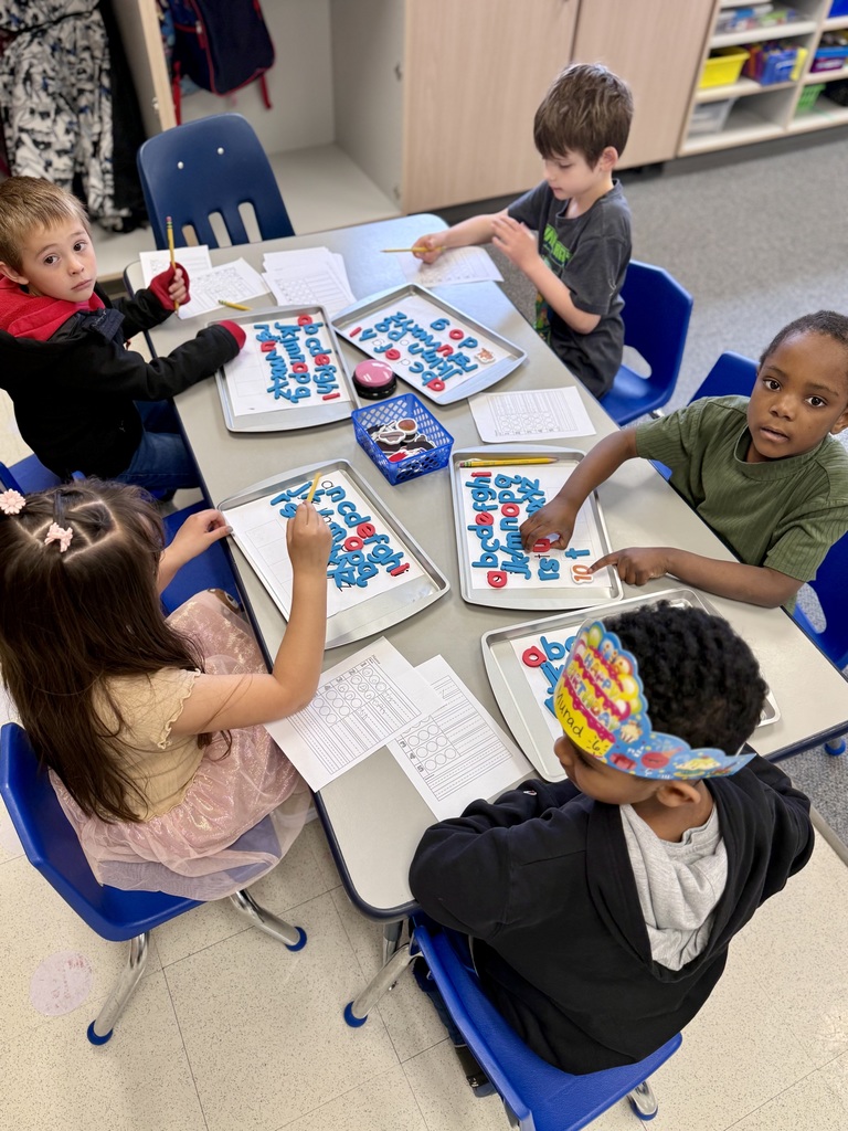 Kindergarten working in rotation