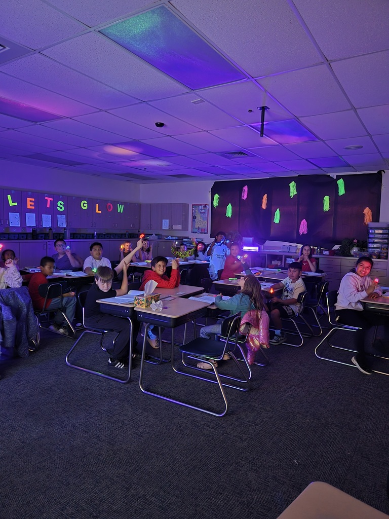 Glowing Classroom