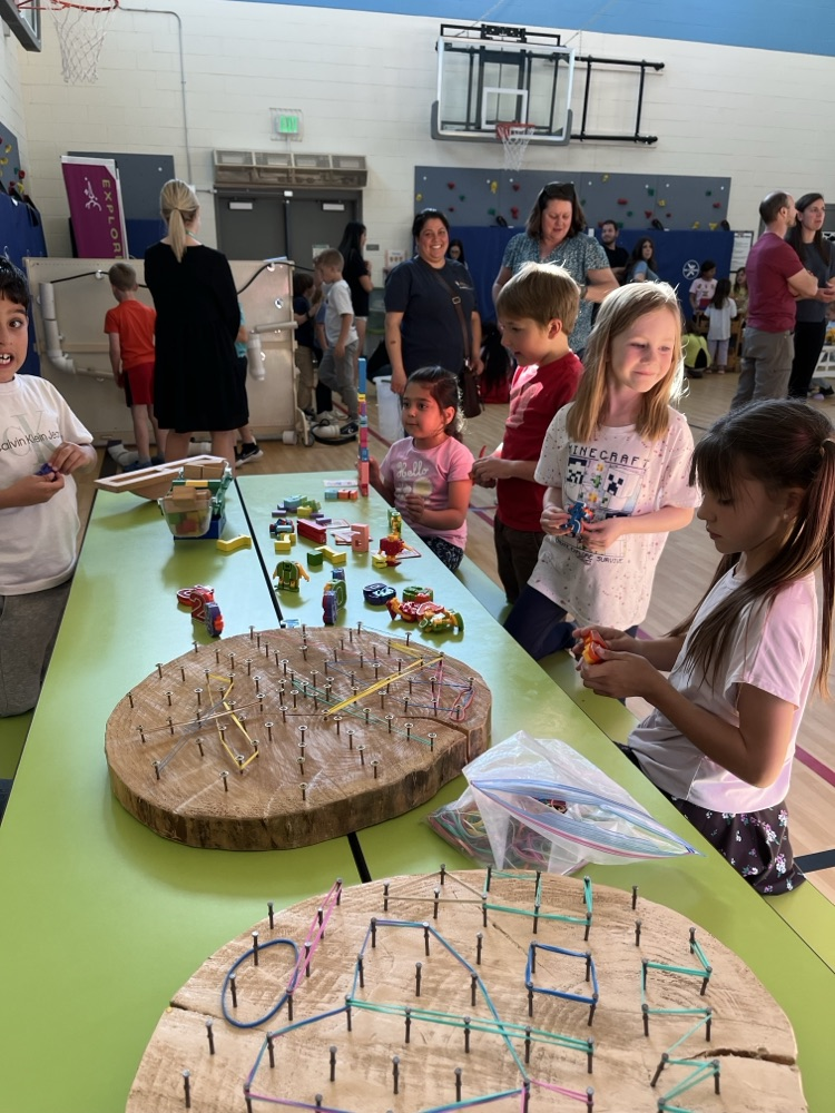 students at the children’s Museum night