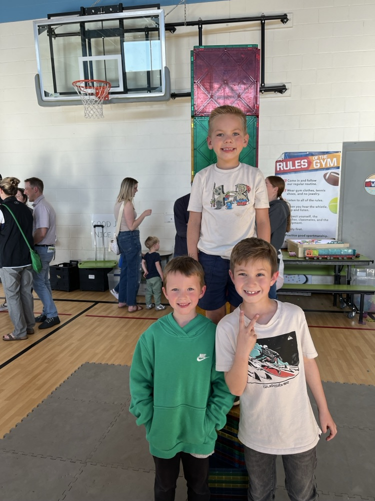 students at the children’s Museum night