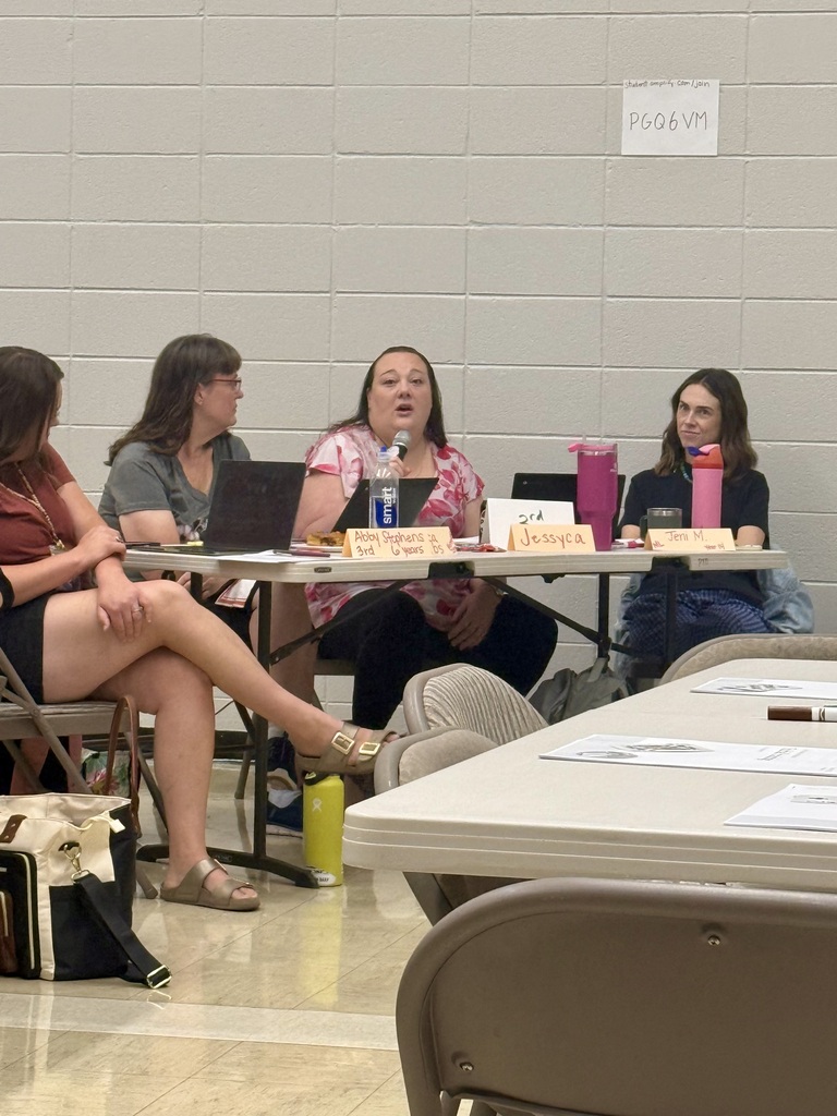 Teachers sharing with colleagues