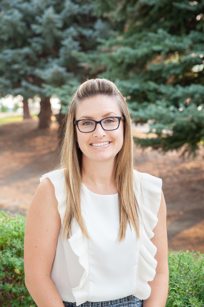 Profile picture of Mrs. Kiesewetter.
