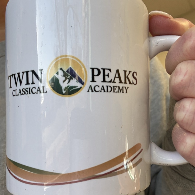 coffee mug with Twin Peaks logo 
