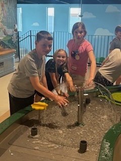 4th grade field trip