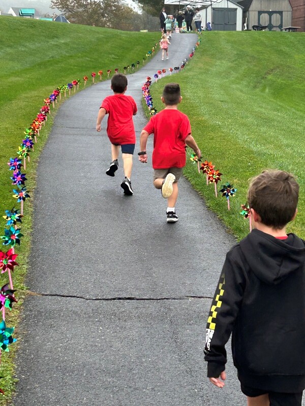 students running