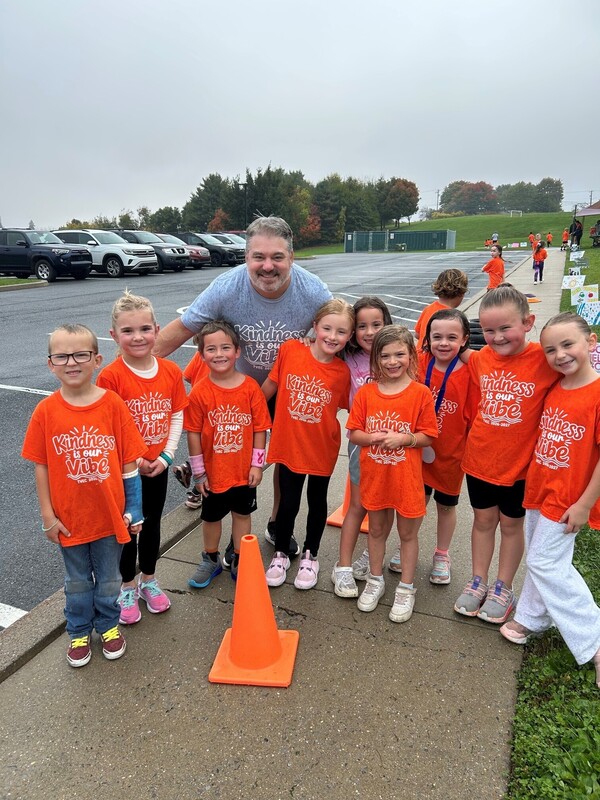 students at Race for Ed.