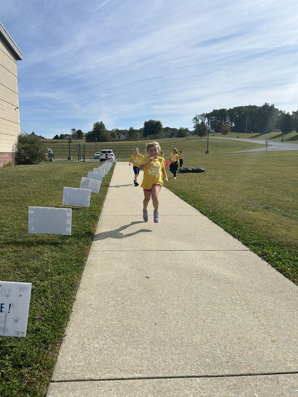 Students Running