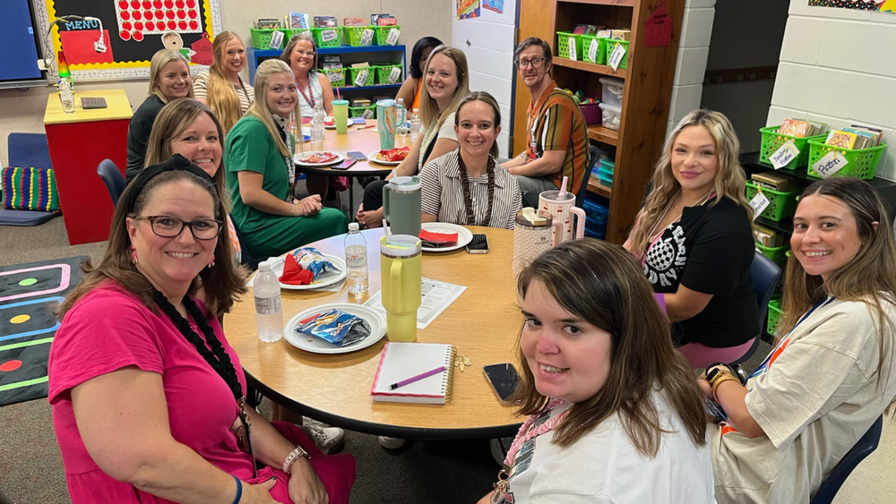 New staff members at Owens Elementary are joined by some returning staff member for a fun lunch as they prepare for another wonderful school year!