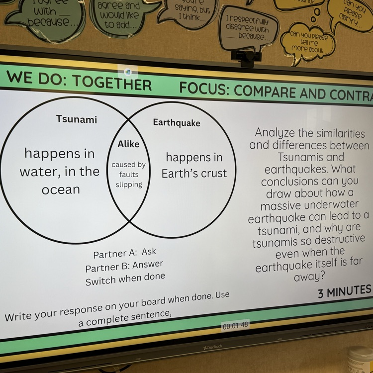A diagram comparing and contrasting tsunami and landslides