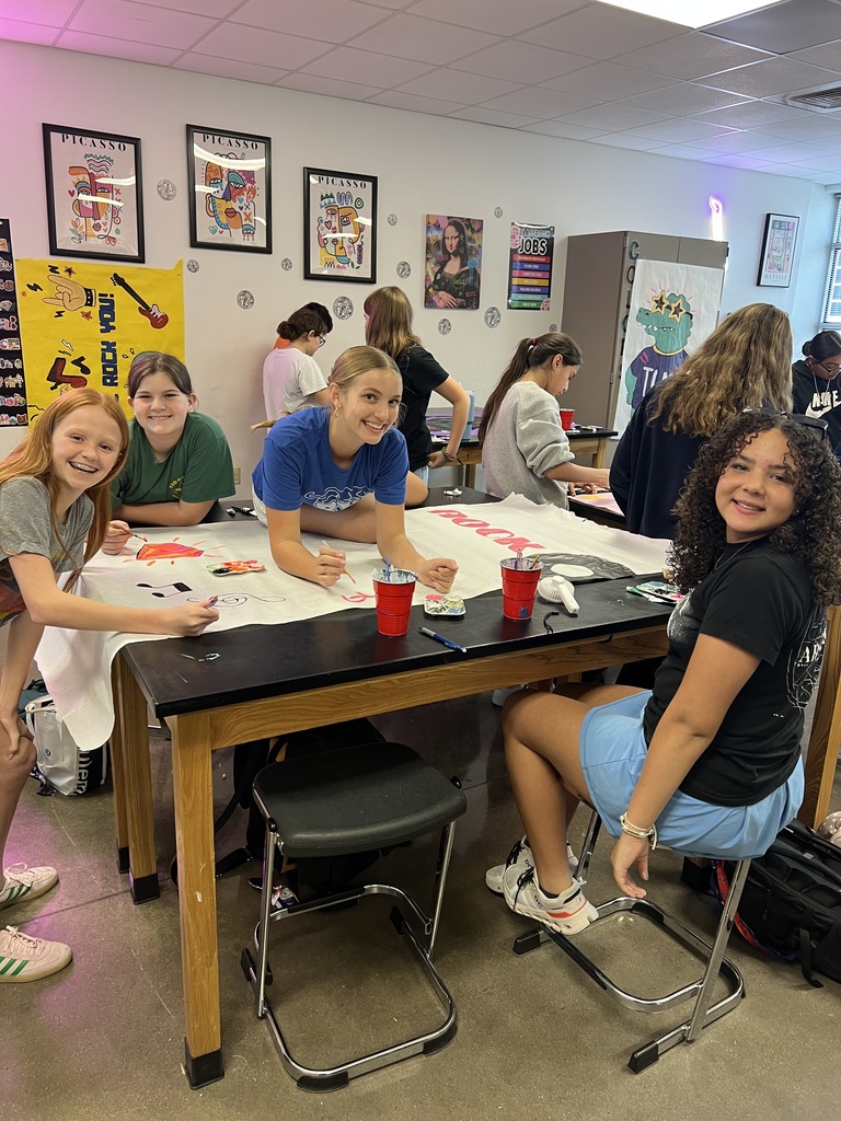 7th grade art has been busy painting this week!