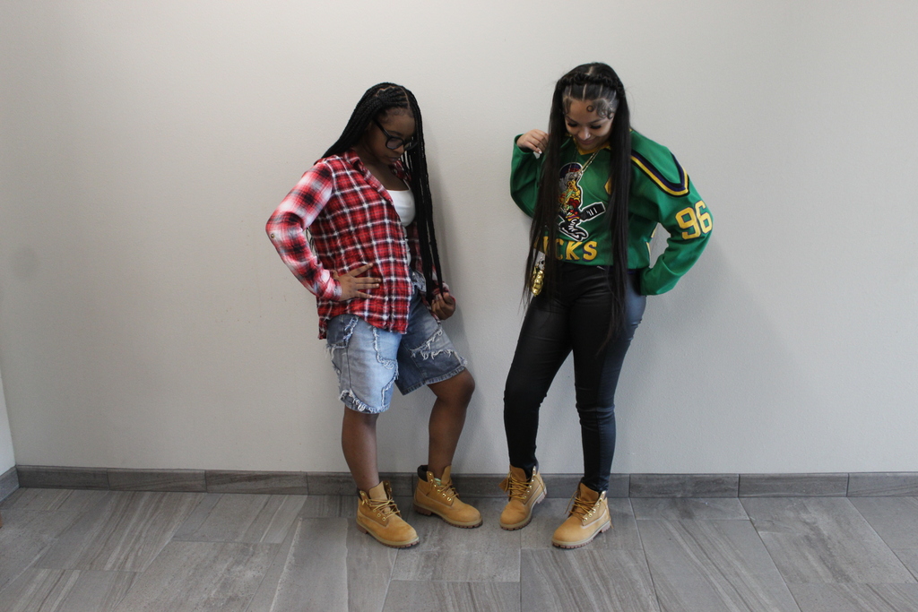 Tyler Legacy students and staff dressed up for Throwback Thursday HoCo spirit week