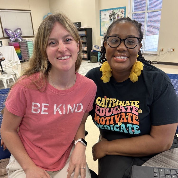 ✨ Today we wore our words! ✨ Our Jaguars showed off positive message T-shirts...spreading kindness, courage, and encouragement all around. 💙💛
