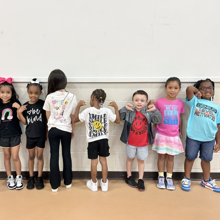 ✨ Today we wore our words! ✨ Our Jaguars showed off positive message T-shirts...spreading kindness, courage, and encouragement all around. 💙💛