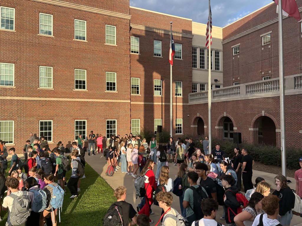 Tyler Legacy staff and students at See you at the pole