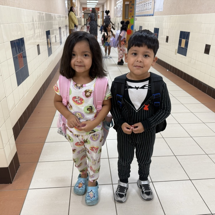 Students dressing up in pajama