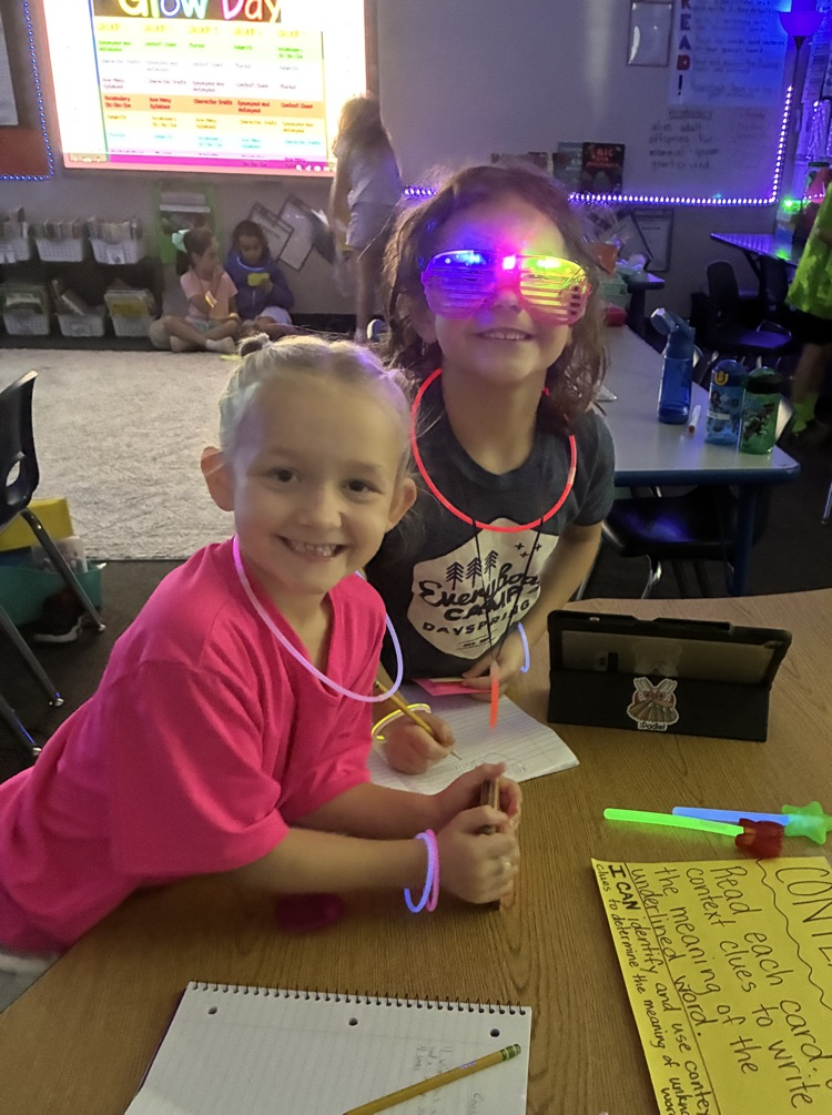 kids enjoying glow day