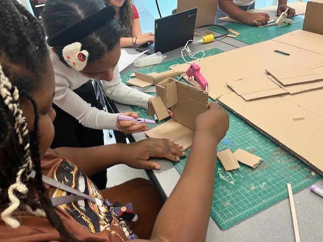 architecture students mock house design