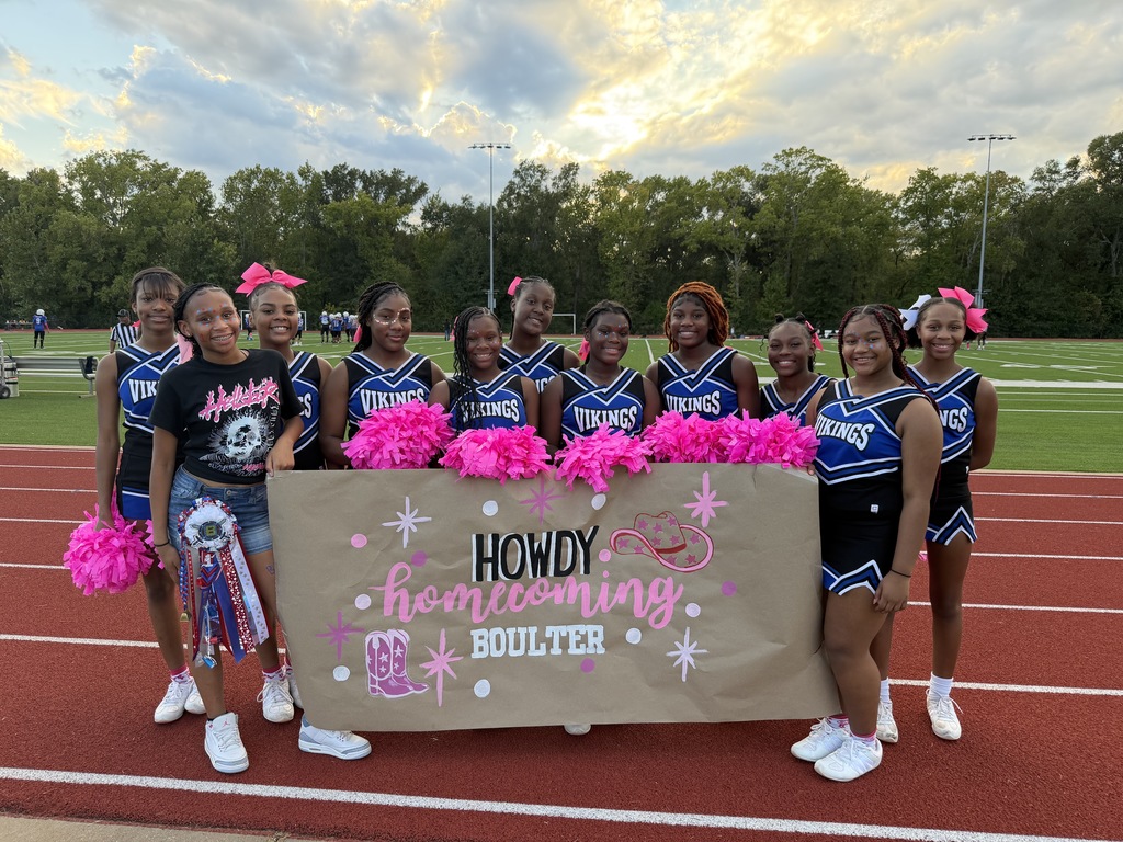 Cheerleaders at Homecoming game 