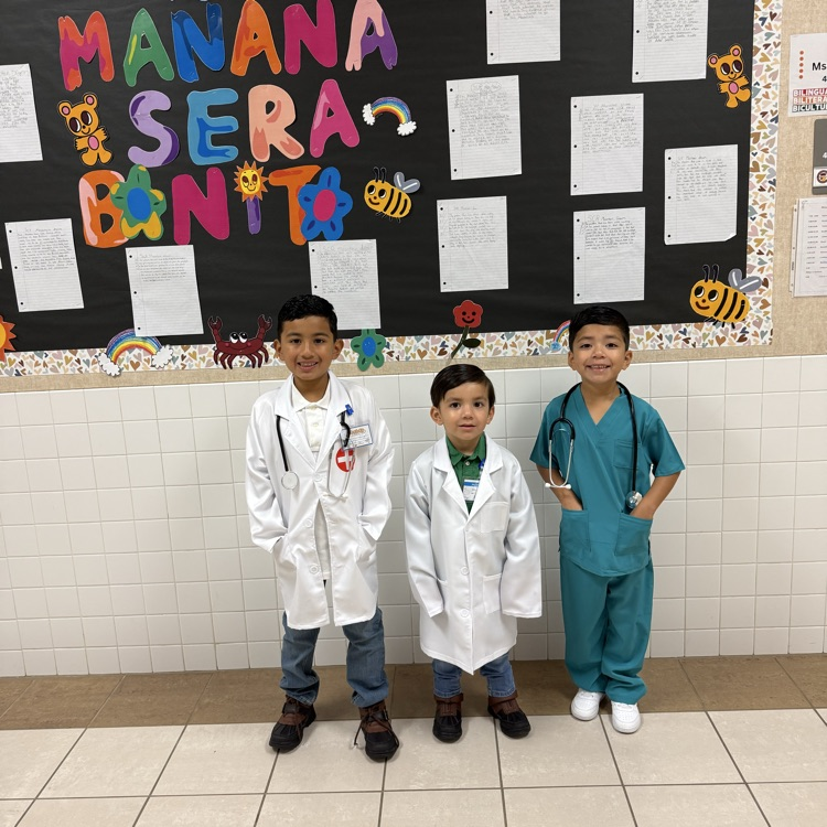 kids dressed up