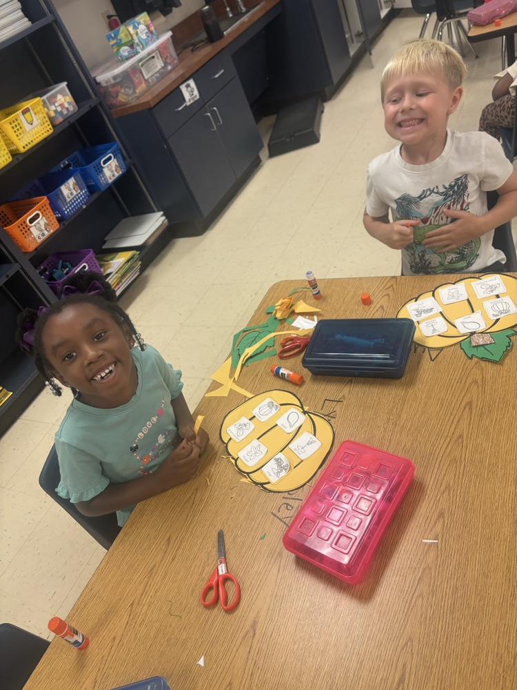 kinder pumpkin