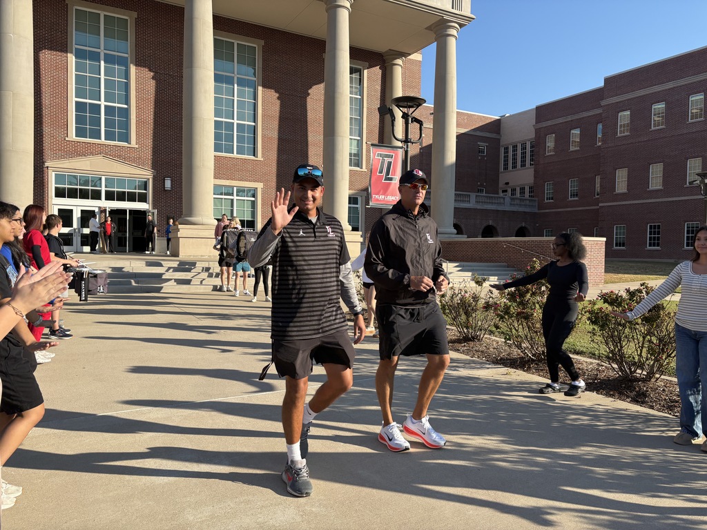 Tyler Legacy Varsity Tennis at their send off for regional quarterfinals