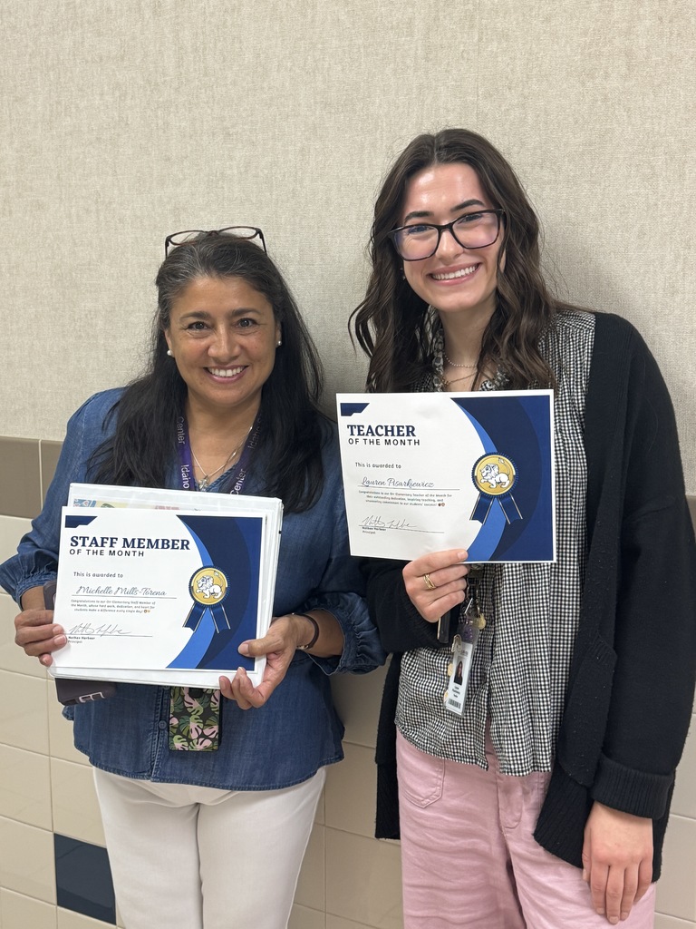 Left - Mrs. Torena, right Ms Pisarkiewicz