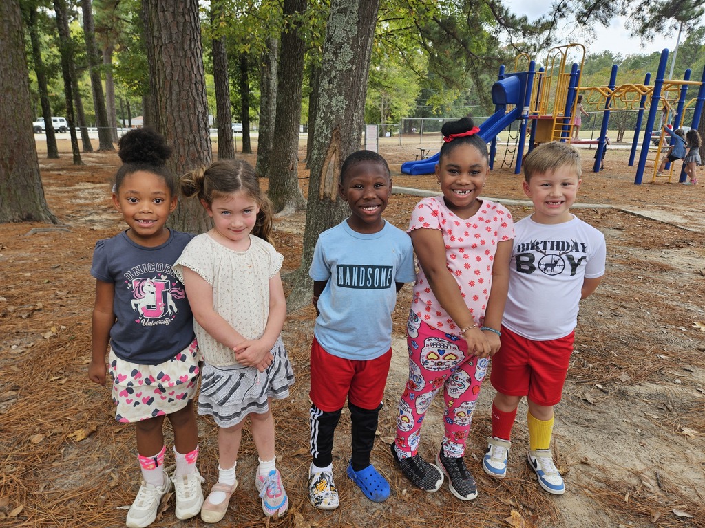 Kindergarten students dressed wacky for Red Ribbon Week.