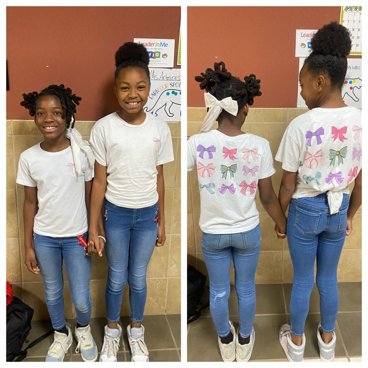 β¨Day Two of Red Ribbon Week!β¨ Itβs Twinkie Tuesday!