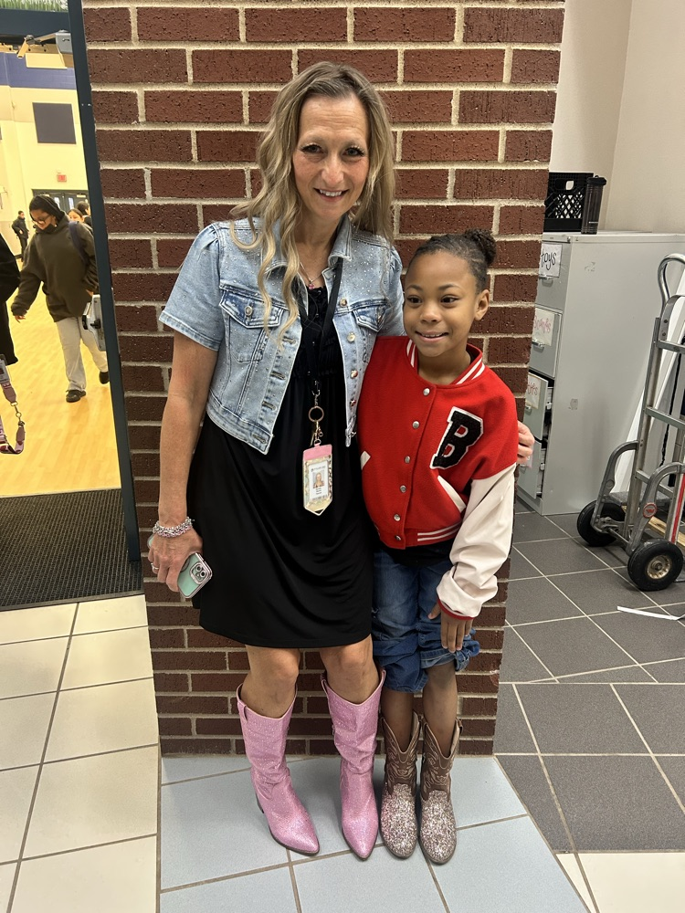 Gives Drugs and Bullying The Boot