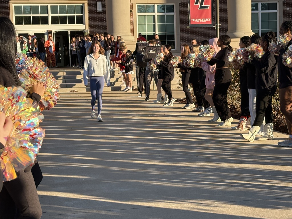Maddry East at her sendoff for Cross Country state