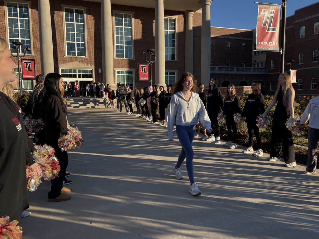 Maddry East at her sendoff for Cross Country state