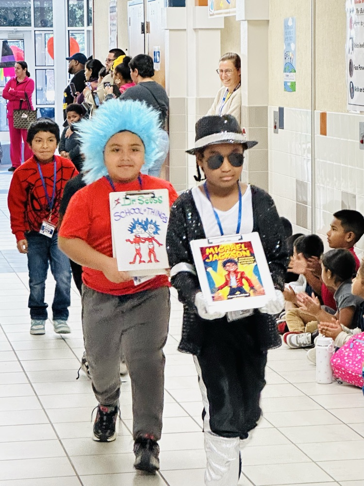 book character parade 