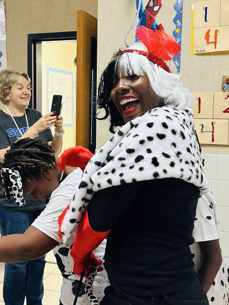 book character parade 