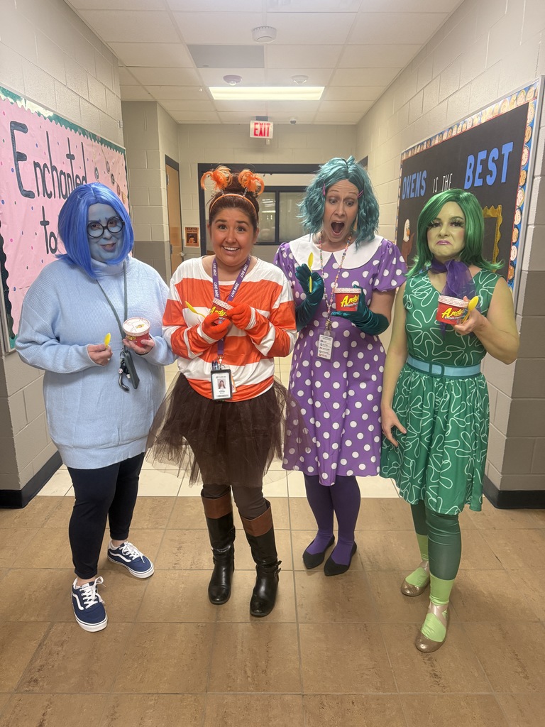 Owens  teachers receiving a treat from Andyβs