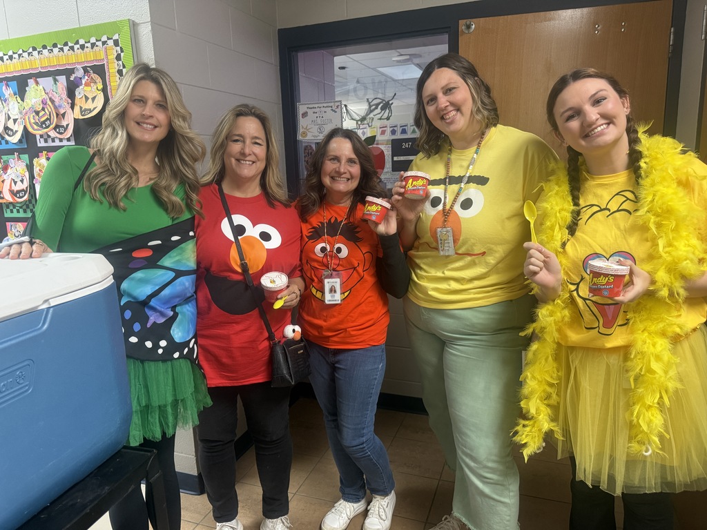 Owens  teachers receiving a treat from Andyβs