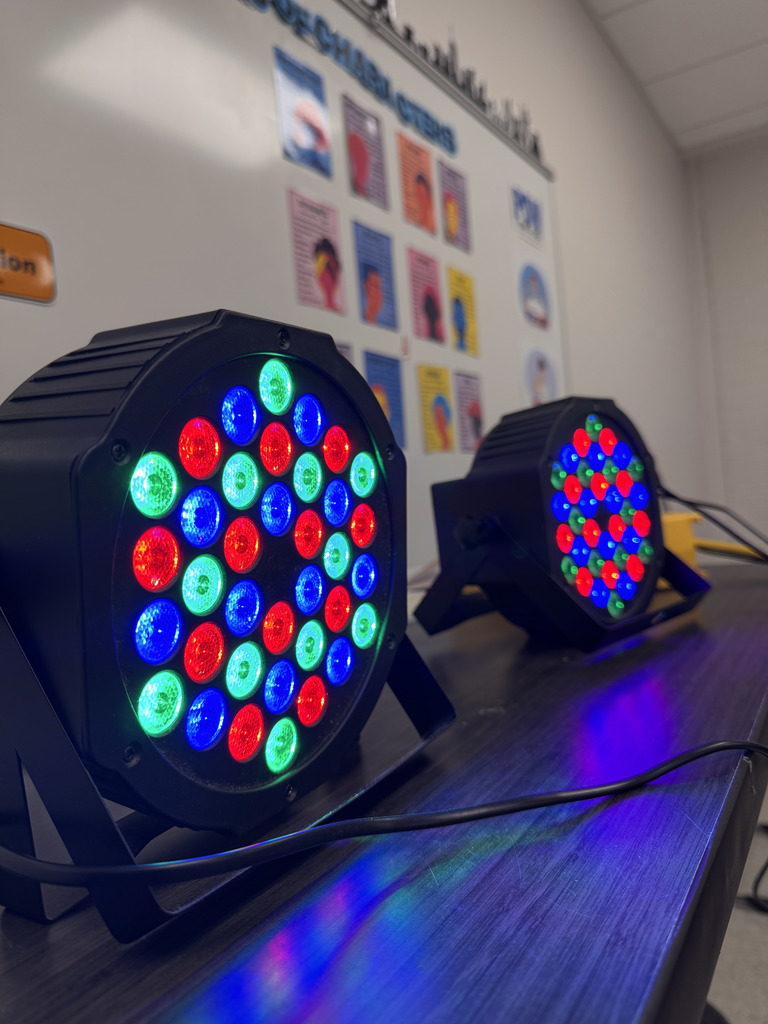 lights for puppet stage