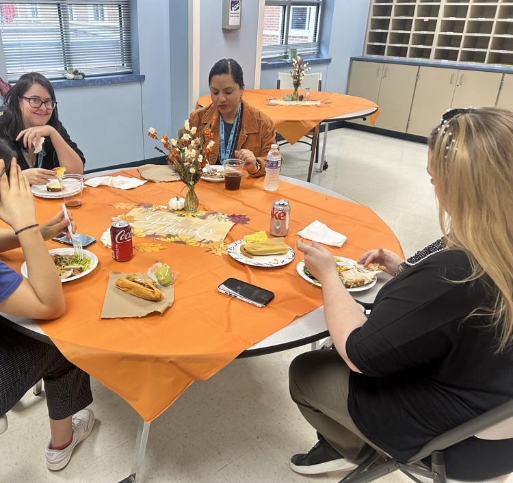 Friendsgiving Luncheon 