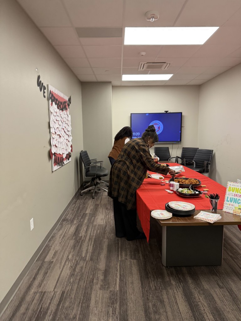 Happy Substitute Teacher Appreciation Day! Today we celebrate the incredible substitutes who step in and keep things running smoothly at Tyler Legacy. πͺ We know this is not an easy job, and we are so thankful for your flexibility and dedication! To show our appreciation, Ms. Larcenaire, our amazing substitute coordinator, hosted a special lunch and decorated the room with heartfelt thank-you cards from our students and staff. β€οΈ We love our subs and couldnβt do it without you!