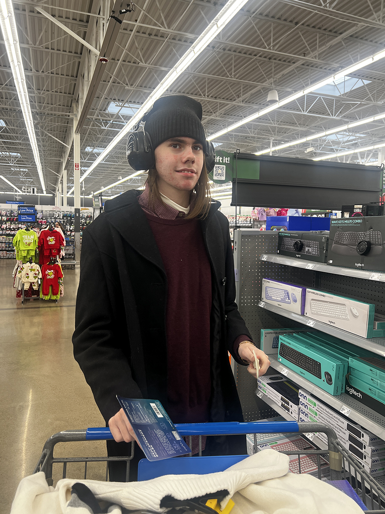 Boshears student smiles during this yearβs Mostyn Moreno Foundation Christmas Lights shopping excursion.