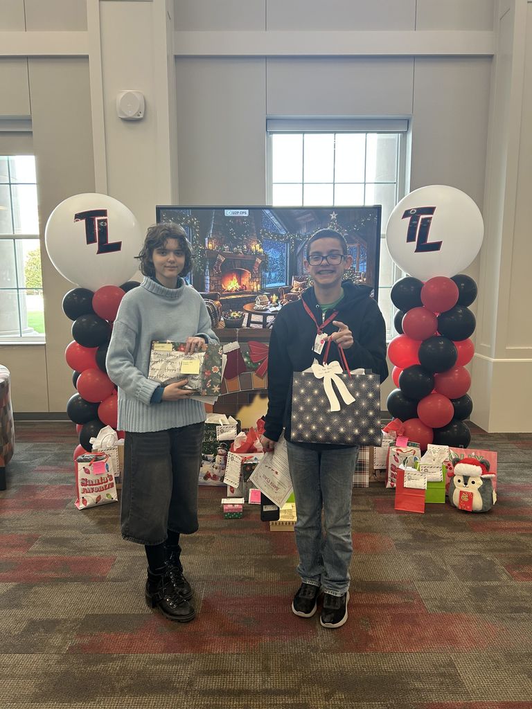 π
Santa Visited Tyler Legacy! π
Our Santa Letter Event was a huge success thanks to the holiday spirit of our students and staff! β¨ 313 letters were sent to Santa this year (with 17 students admitting theyβve been naughty π). Three students even wrote more than one letterβhoping to make the nice list twice! π Santa delivered gifts to over 35 students from their wish lists, spreading joy across campus. A BIG thank you to Mr. Nguyen for leading this tradition and keeping the Christmas spirit alive at Tyler Legacy! And thank you to everyone who participated and made this event magical. Wishing everyone a Merry Christmas and a joyful holiday season!