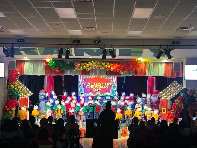 holiday at the circus