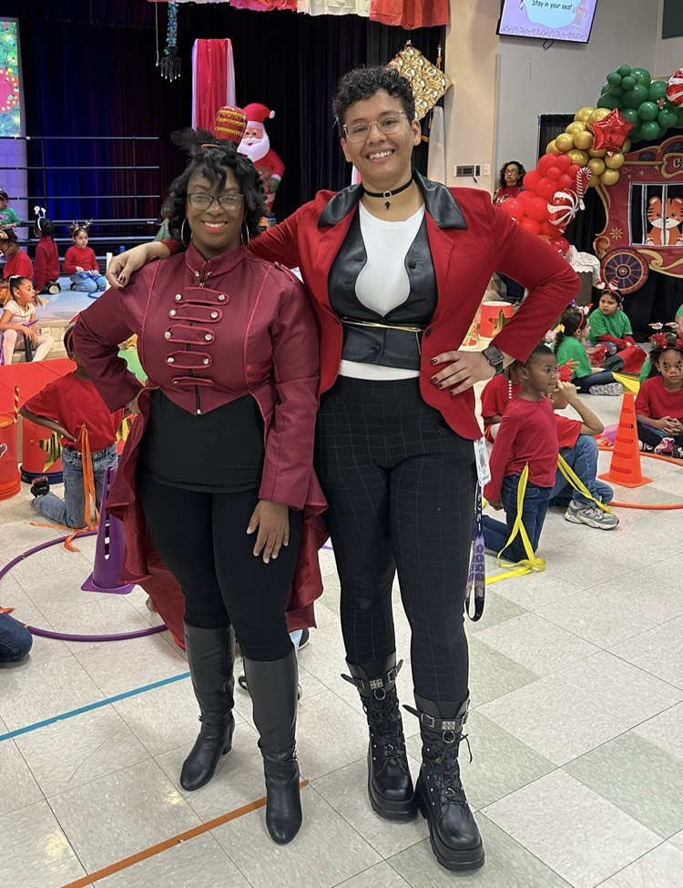 holiday at the circus