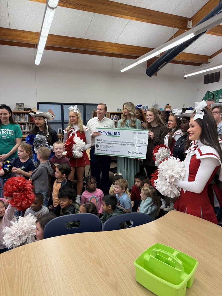 MTS receiving a Grant for Great Ideas from the Tyler ISD Foundation. 