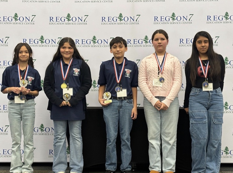 students in spelling bee